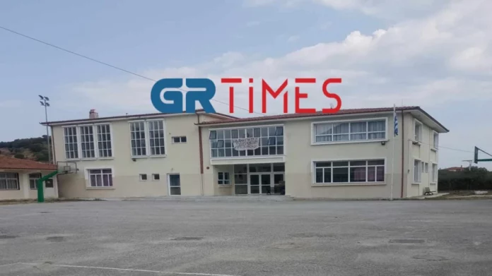 Χαλκιδική: Μαθητές στη Συκιά κάνουν κατάληψη, γιατί δεν υπάρχουν καθηγητές στο σχολείο τους