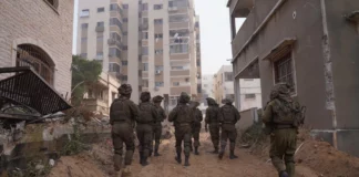 Γιατροί Χωρίς Σύνορα: Καταγγέλλουν φονική επίθεση σε αυτοκινητοπομπή που απομάκρυνε εργαζόμενους από το Αλ Σίφα