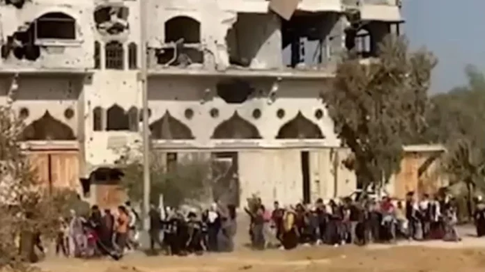 Πόλεμος στο Ισραήλ – IDF: Ένα «ποτάμι» ανθρώπων φεύγουν από τη Γάζα, «ακολουθήστε τους»