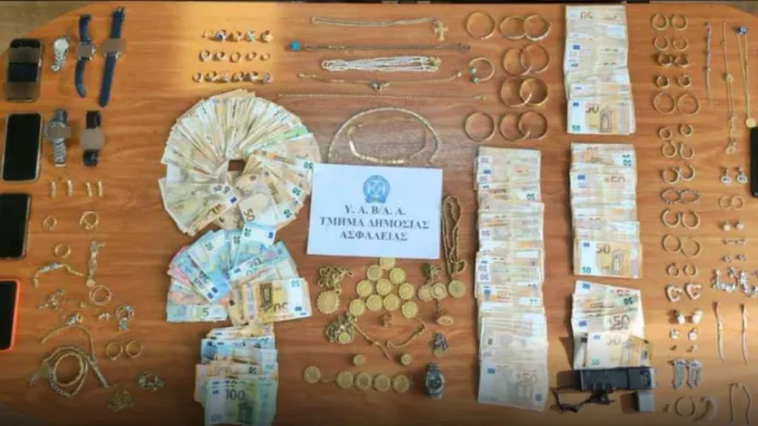 Εξαρθρώθηκε εγκληματική οργάνωση που ρήμαζε σπίτια σε Αττική και Πιερία με λεία πάνω από 344.000 ευρώ