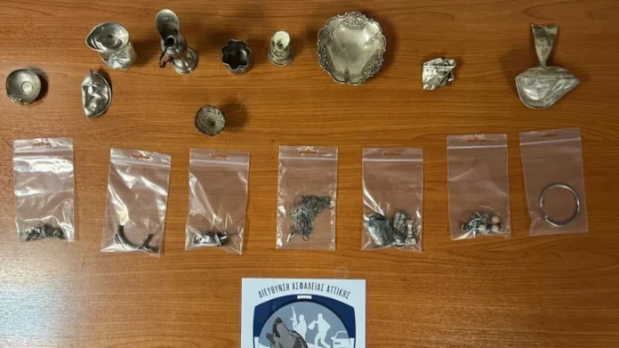 Συμμορία από την Αθήνα «άνοιγε» σπίτια σε Λάρισα, Αγρίνιο, Τρίκαλα και Άρτα – Εξιχνιάστηκαν 15 κλοπές