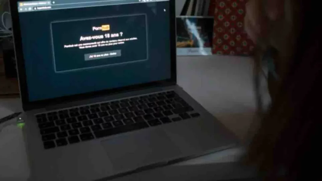 paidiki_pornografia_art