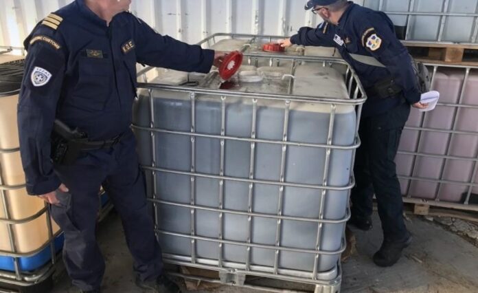 Ηλεία: Λουκέτο σε βενζινάδικο με παράνομες δεξαμενές πετρελαίου – Τρεις συλλήψεις, πρόστιμα 150.000 ευρώ