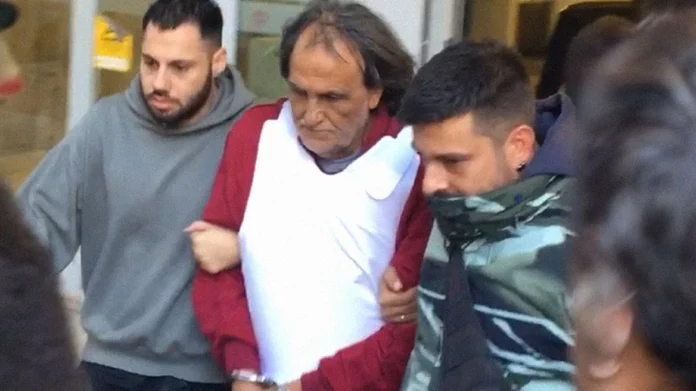 Σαλαμίνα: Προθεσμία για την Παρασκευή έλαβε ο δολοφόνος της 43χρονης – Δεν τον αναλαμβάνει δικηγόρος