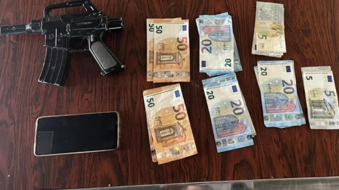 Πέραμα: Αποφυλακίστηκε πριν 40 ημέρες, πήρε ένα πολεμικό τυφέκιο και ξεκίνησε τις ληστείες