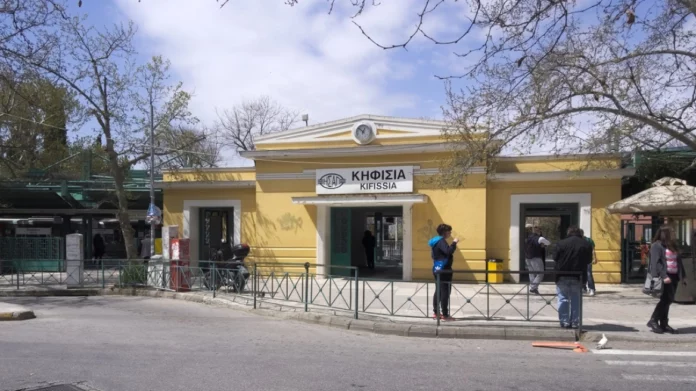 Κηφισιά: 17χρονος τραυματίας στον ΗΣΑΠ – Διερευνάται συμπλοκή μεταξύ ανηλίκων