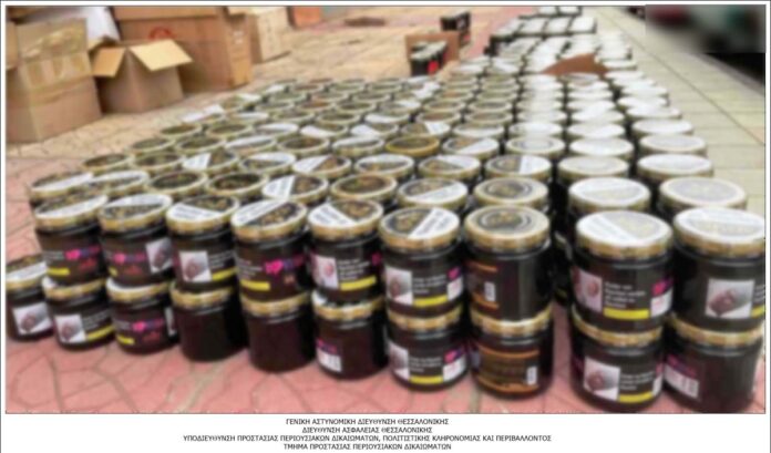 Θεσσαλονίκη: Βρέθηκαν περισσότεροι από 3 τόνοι λαθραίου καπνού για ναργιλέδες (φωτο & video)