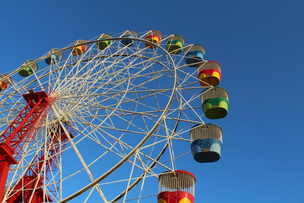 nat-lam-IuOdMGNgo0w-unsplash