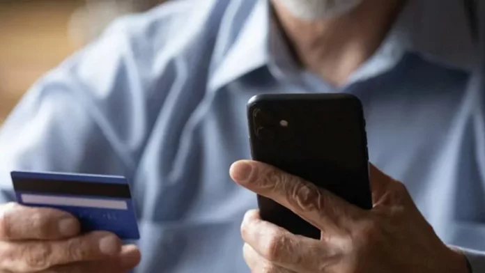 Πρέβεζα: Νέα τηλεφωνική απάτη – Προσποιούνται τους γιατρούς και αποσπούν χρήματα