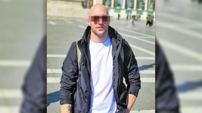 Ακρωτηρίασαν το ένα πόδι του αστυνομικού που τραυματίστηκε από τη φωτοβολίδα – Δίνει μάχη για τη ζωή του