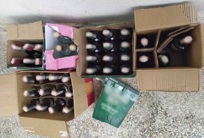 Σέρρες: Πήγε να περάσει τα σύνορα 40 μπουκάλια λαθραίων ποτών και τον τσάκωσαν (φωτο)