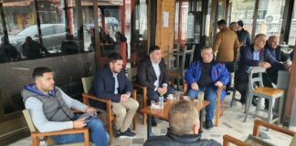 Κλιμάκιο της Ελληνικής Λύσης επισκέφθηκε το νομό Πέλλας και συνομίλησε με αγρότες