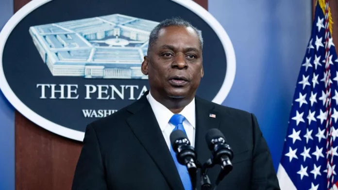 Σκάνδαλο με τον υπουργό Άμυνας συγκλονίζει τις ΗΠΑ!