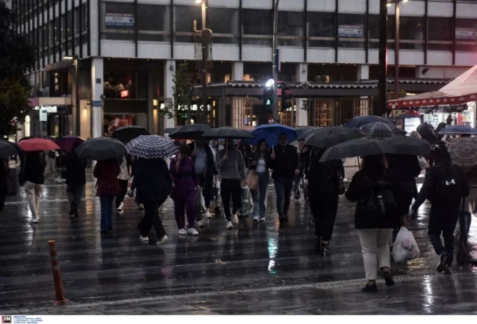 Κακοκαιρία BYRON: Ισχυρές βροχές και καταιγίδες για τις επόμενες 48 ώρες, οι 8 περιοχές σε κόκκινο συναγερμό