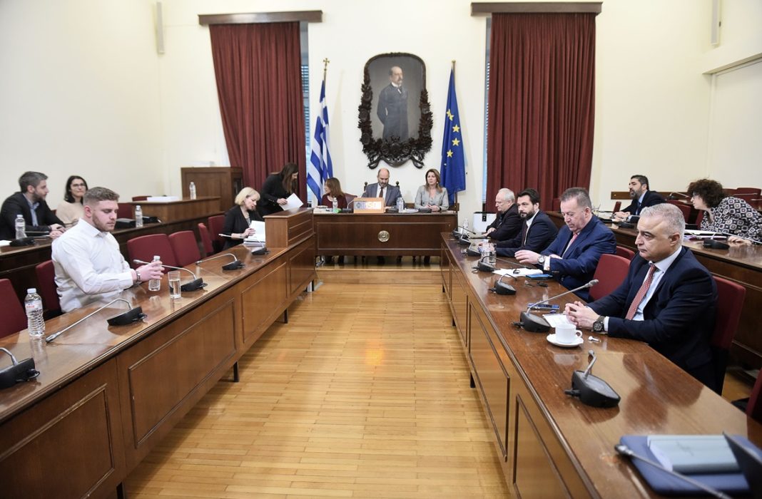 ÅÎÅÔÁÓÔÉÊÇ ÅÐÉÔÑÏÐÇ ÃÉÁ «ÔÇ ÄÉÅÑÅÕÍÇÓÇ ÔÏÕ ÅÃÊËÇÌÁÔÏÓ ÔÙÍ ÔÅÌÐÙÍ ÊÁÉ ÏËÙÍ ÔÙÍ ÐÔÕ×ÙÍ ÐÏÕ Ó×ÅÔÉÆÏÍÔÁÉ ÌÅ ÁÕÔÏ»<br><br>