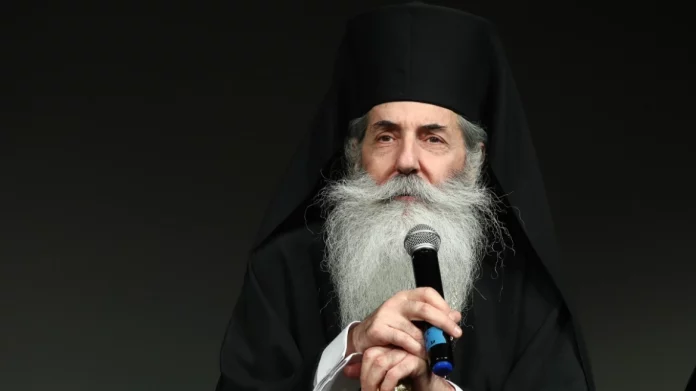 Μητροπολίτης Πειραιώς Σεραφείμ: Θέτει εκτός Εκκλησίας τους βουλευτές που ψήφισαν «ναι» στον γάμο των ομόφυλων ζευγαριών