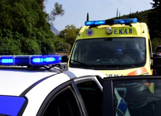 Άνδρας έπεσε από μπαλκόνι στη Γαστούνη – Νοσηλεύεται με κρανιοεγκεφαλικές κακώσεις