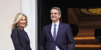 Το Μαξίμου παίζει τώρα το «χαρτί» της Μαρέβας