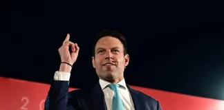 ΣΥΡΙΖΑ: Τροχιοδεικτικές βολές Γεροβασίλη, Σπίρτζη για το «Πατρίς – Θρησκεία – Οικογένεια» του Κασσελάκη