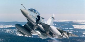 ΠΑΣΟΚ κατά Ν. Δένδια: Πυροδοτεί αναταραχή στην Πολεμική Αεροπορία