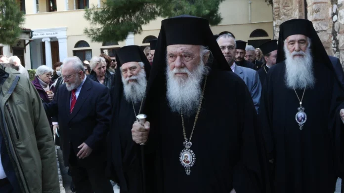 Αρχιεπισκοπή: Ο Ιερώνυμος δέχθηκε τον πατέρα Αντώνιο κατόπιν αιτήματος του τελευταίου