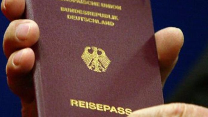 Ρόδος: 7 αλλοδαποί συνελήφθησαν – Προσπάθησαν να βγουν από τη χώρα με πλαστά έγγραφα