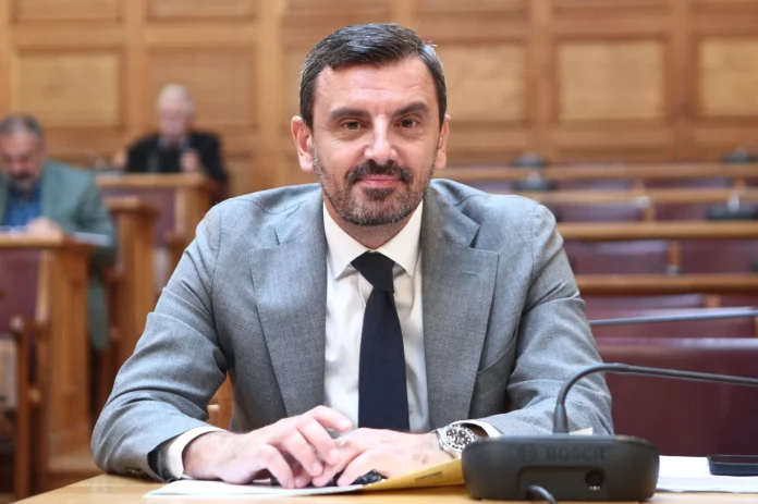 Ενδοοικογενειακή βία: Tο υπουργείο Προστασίας του Πολίτη σκέφτεται το σπρέι πιπεριού ως μέσο άμυνας
