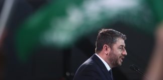 ΠΑΣΟΚ: Ο κύβος ερρίφθη – Εκλογές μέσα στο 2024 αποφάσισε ο Ανδρουλάκης