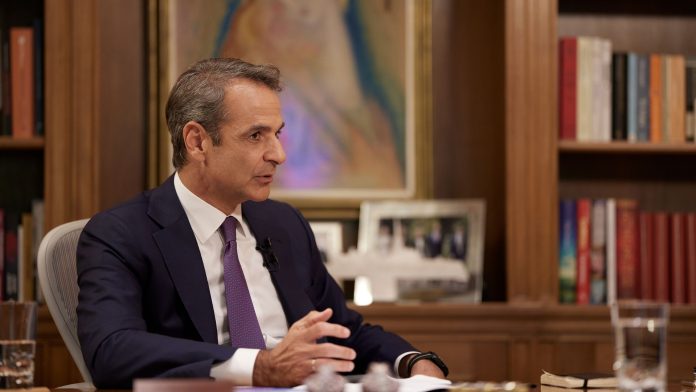 Οι αριθμοί διαψεύδουν το success story Μητσοτάκη