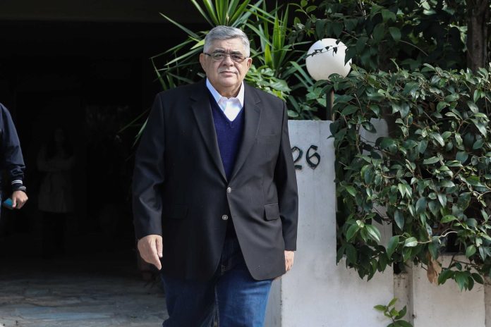 Πίσω στη φυλακή ο Νίκος Μιχαλολιάκος