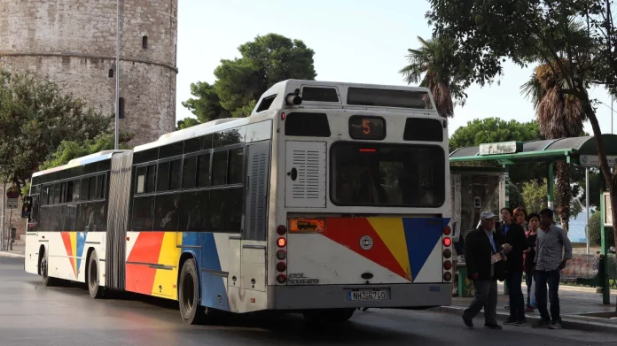 ΟΑΣΘ: Καταγγέλλει απάτη για δήθεν δωρεάν κάρτες αστικών συγκοινωνιών