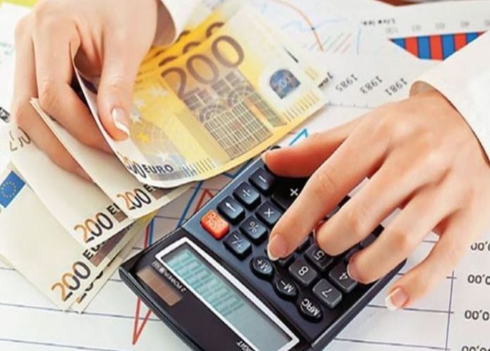 Ηλεκτρονικός big brother «φακελώνει» κάθε Έλληνα – Στοιχεία ακόμη και για τις οφειλές σε ρεύμα και κινητά