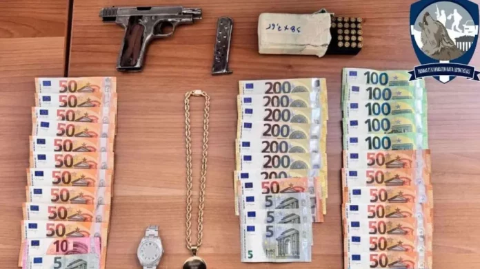 Χαλκιδική: Χειροπέδες σε 24χρονο που αναζητούνταν με ευρωπαϊκό ένταλμα σύλληψης για δολοφονία