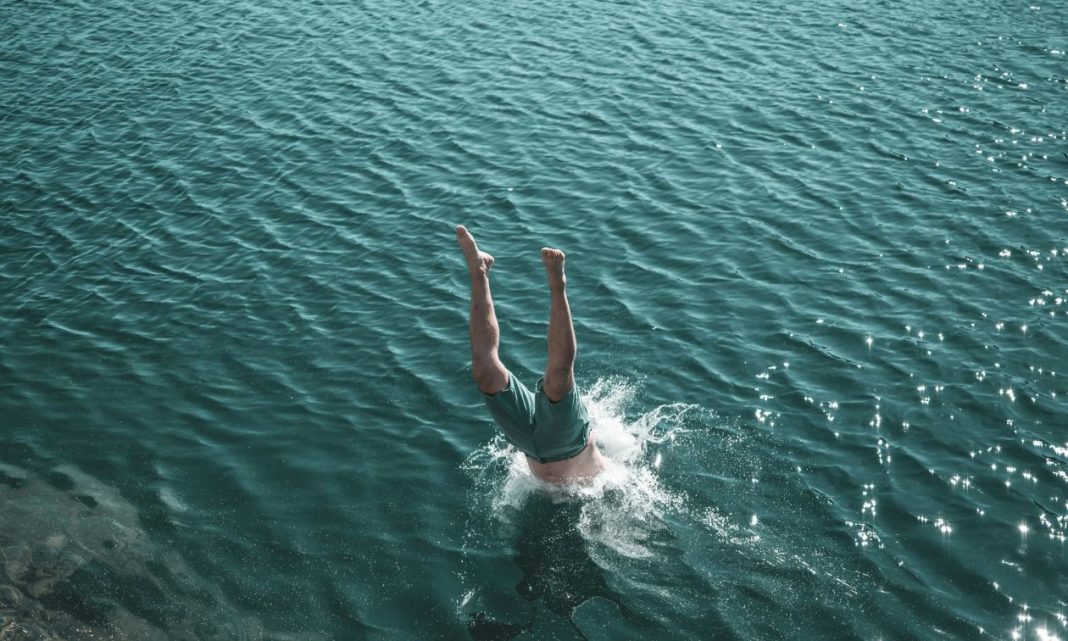 09c2d327-voutia-paralia