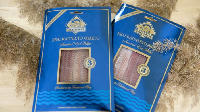 Ο ΕΦΕΤ ανακαλεί καπνιστό χέλι επειδή εντοπίστηκε λιστέρια