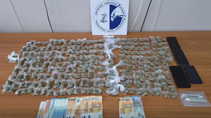 Συνελήφθησαν 3 μέλη συμμορίας που διακινούσε ακατέργαστη κάνναβη στην Αθήνα