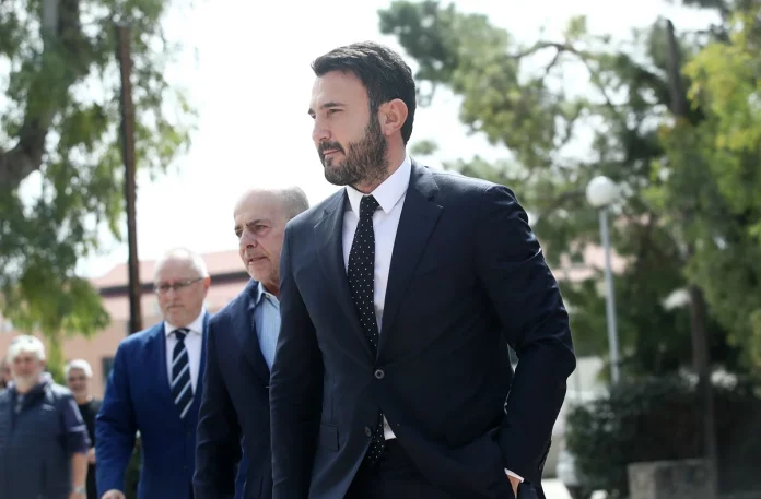 Στην ΓΑΔΑ ο Καρυπίδης – Κατήγγειλε υβριστική συμπεριφορά του Μιλτιάδη Μαρινάκη