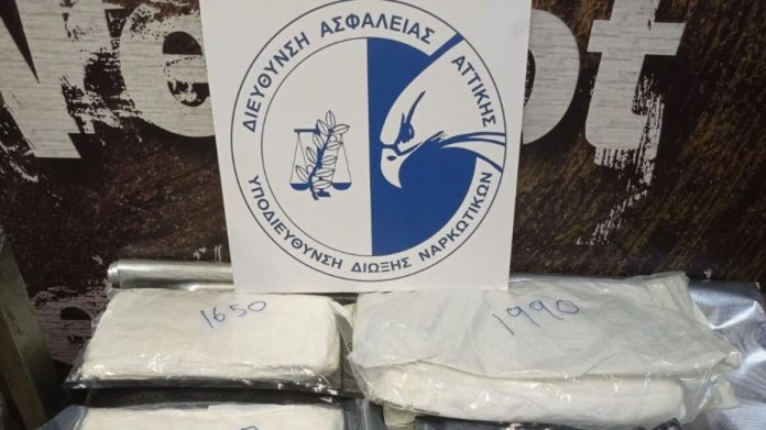 Προφυλακίστηκε ο αξιωματικός της ΕΛ.ΑΣ. που συνελήφθη για διακίνηση ναρκωτικών