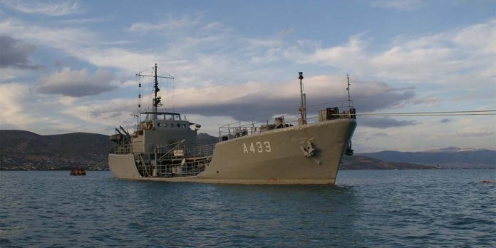 Λέρος: Πλοία του Πολεμικού Ναυτικού θα μεταφέρουν νερό στο διψασμένο νησί! – Και μετά θέλουμε και τουρισμό!