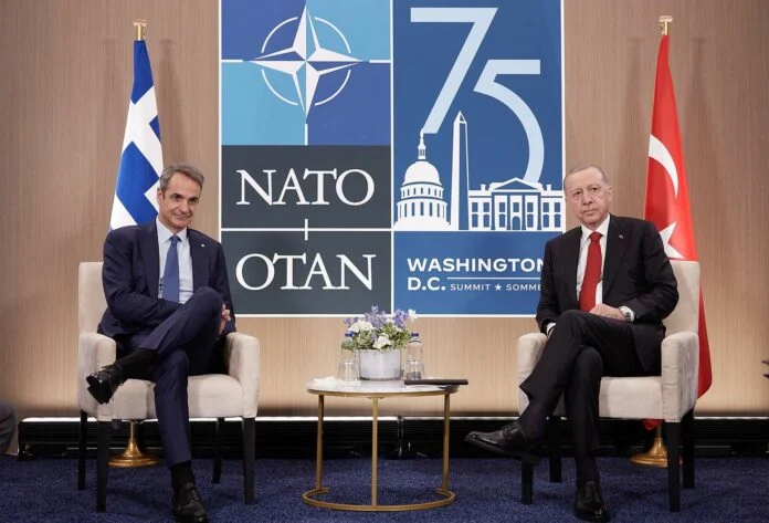 mitsotakiserdogan-696x473