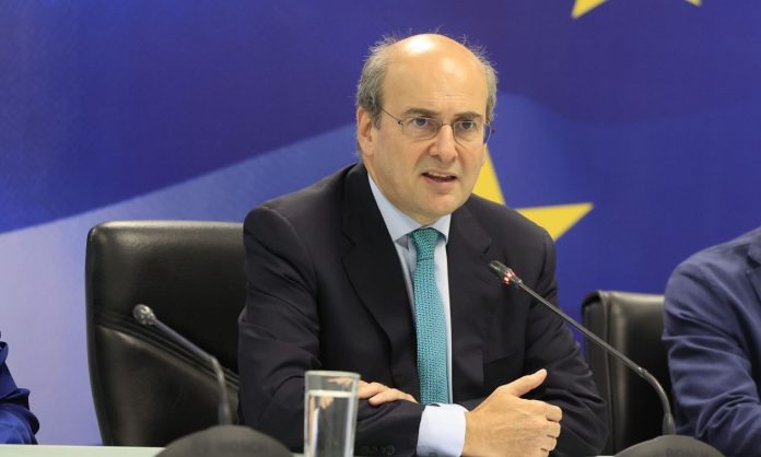 Κυβερνητικό θράσος για την κατάρρευση της οικονομίας: «Κάπου όπα! Ποτέ δεν είπαμε ότι γίναμε Ελβετία ή Σουηδία» λέει τώρα ο Κ.Χατζηδάκης