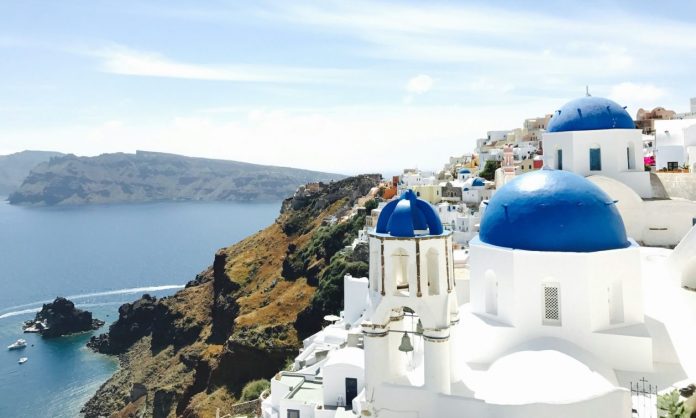 Έρχεται το τέλος κρουαζιέρας – Διαφορετικό για Μύκονο και Σαντορίνη από τα άλλα νησιά