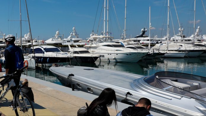 Φόρο από 100 έως και 200 ευρώ σε όσους έχουν βάρκα ή σκάφος αναψυχής – θα πληρωθεί εφάπαξ έως το τέλος του μήνα