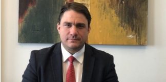 Απάντηση Τσουκαλά στην κυβέρνηση για ΑΣΕΠ: Ανέκρουσε πρύμναν – Καλοδεχούμενη η διόρθωση