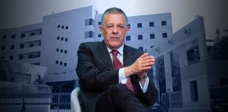 Νίκος Ταχιάος: Η κυβέρνηση δείχνει την «πόρτα της εξόδου» στον υφυπουργό Υποδομών – Οι «γκάφες» που ενόχλησαν