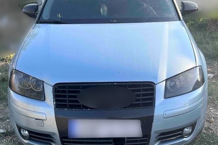 Ορεστιάδα: Χειροπέδες σε διακινητές – Στοίβαξαν 7 μετανάστες σε κλεμμένο ΙΧ