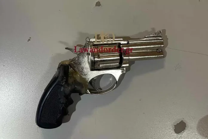 Συνελήφθη Σύριος με περίστροφο στην Ομόνοια – Πώς τον εντόπισαν οι Αμεσοδρασίτες