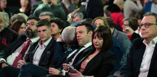 Αναβρασμός στον ΣΥΡΙΖΑ: Δεκάδες οργανώσεις καταγγέλλουν ότι δεν έλαβαν μητρώα μελών – Φωνές και για παραίτηση Σβίγκου