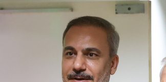 Χακάν Φιντάν: Στο Αιγαίο δεν έχουμε μόνο ένα πρόβλημα