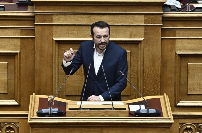 Ν. Παππάς: Οδηγείτε τη χώρα σε παραπομπή στο Ευρωπαϊκό Δικαστήριο, αρνούμενοι να μειώσετε τον ΦΠΑ σε τρόφιμα και μικρές επιχειρήσεις